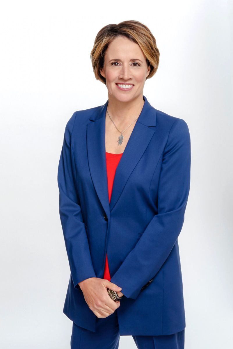 Mary Carillo